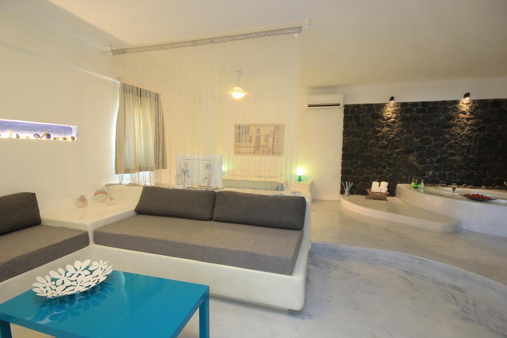 Thea Luxury Resort Fira  Room photo